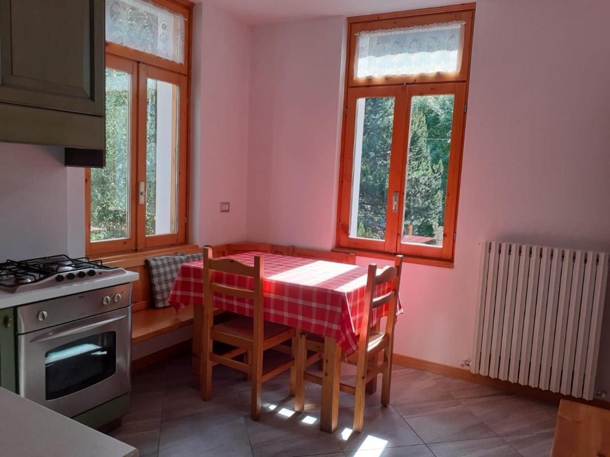 Appartamenti Via Monte Braulio 19 보르미오 외부 사진