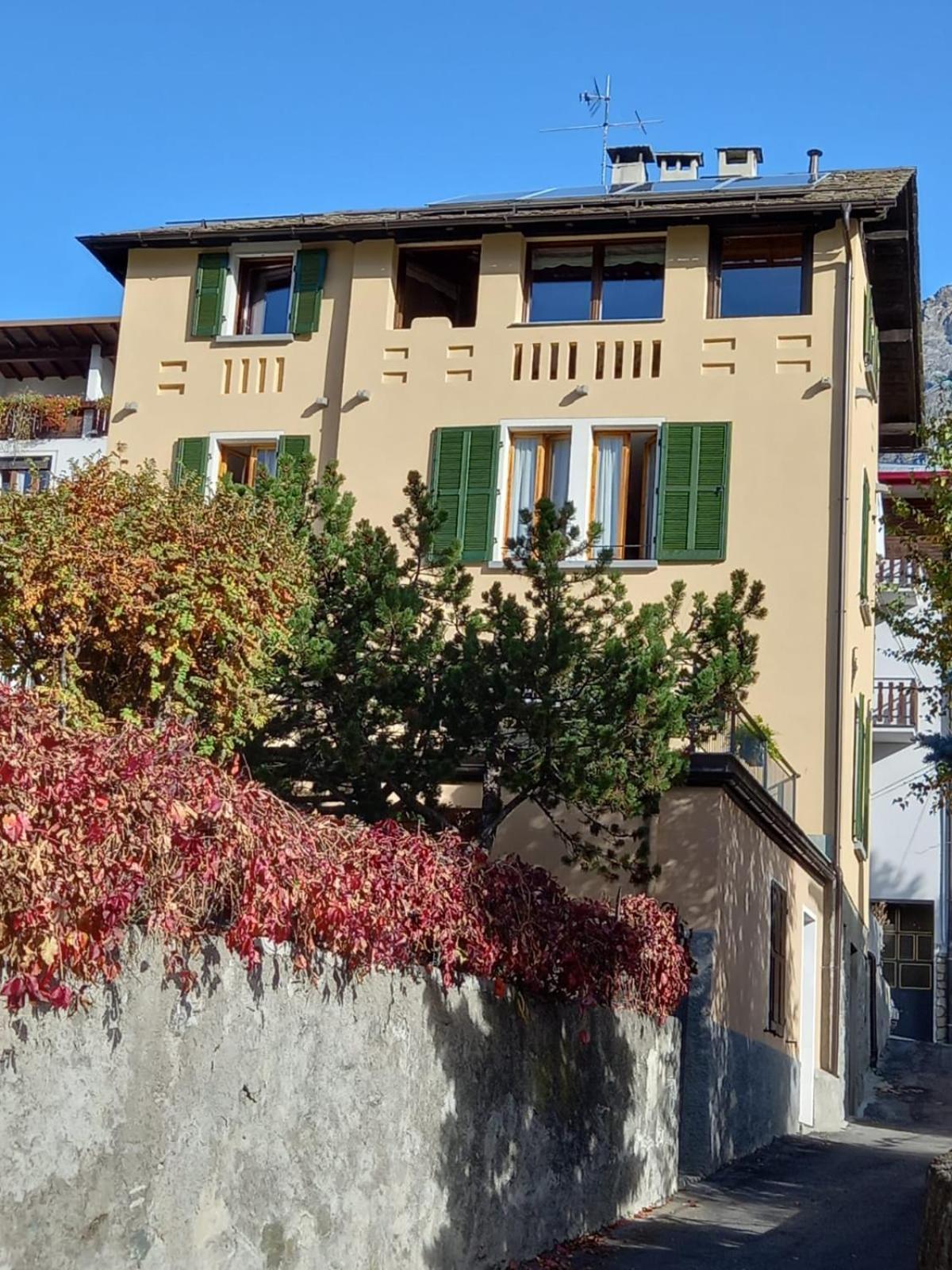 Appartamenti Via Monte Braulio 19 보르미오 외부 사진