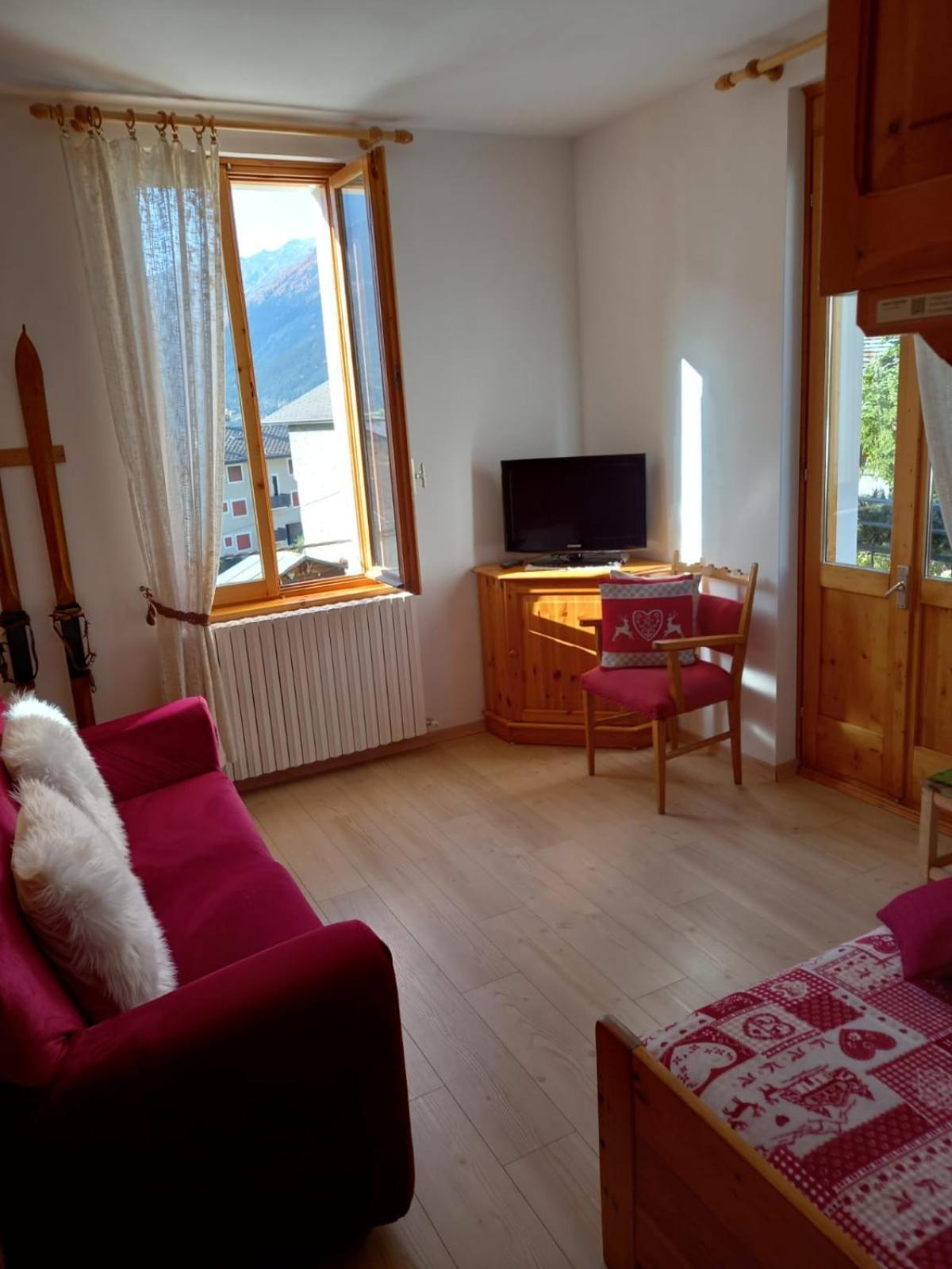 Appartamenti Via Monte Braulio 19 보르미오 외부 사진