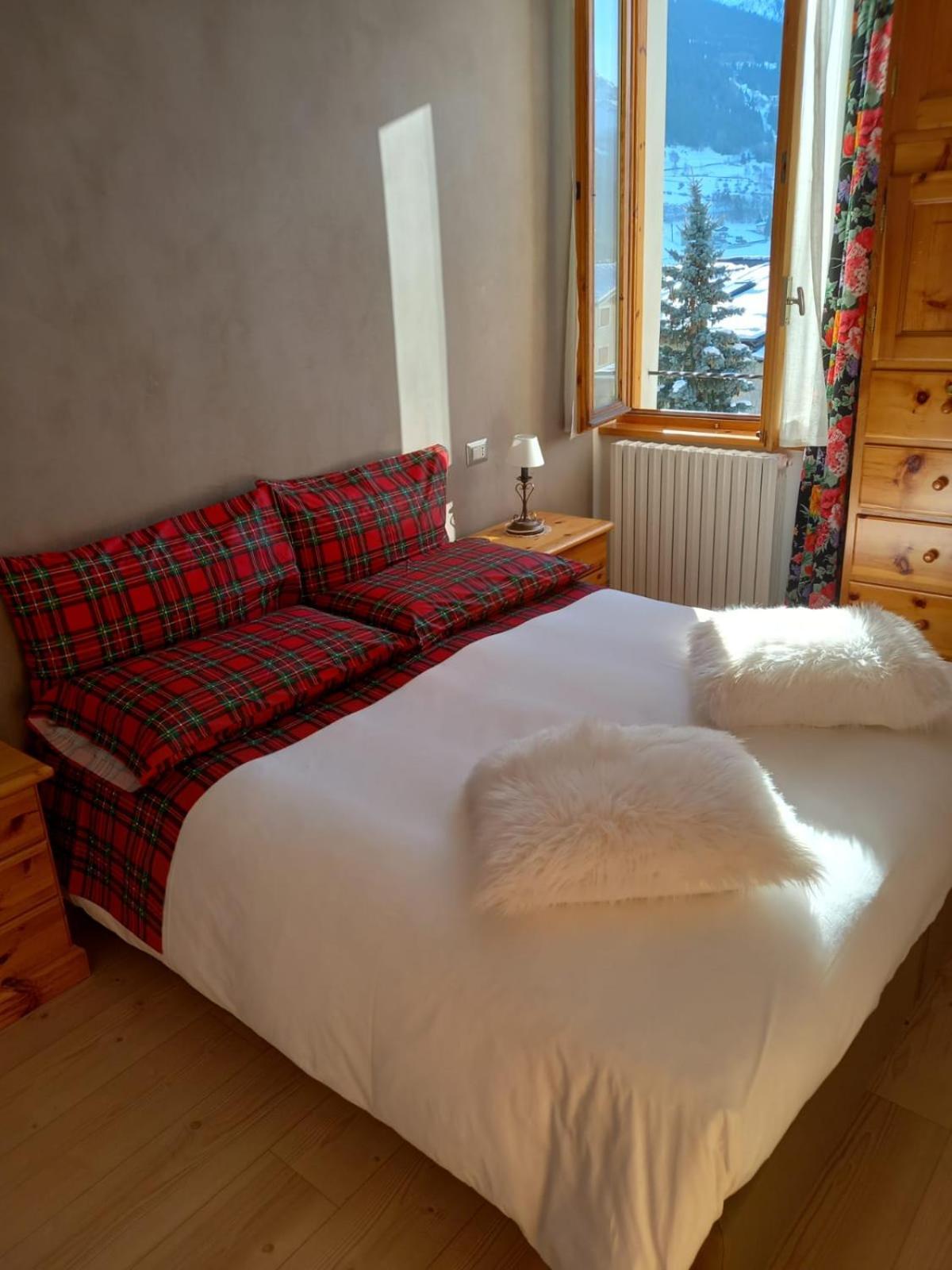 Appartamenti Via Monte Braulio 19 보르미오 외부 사진